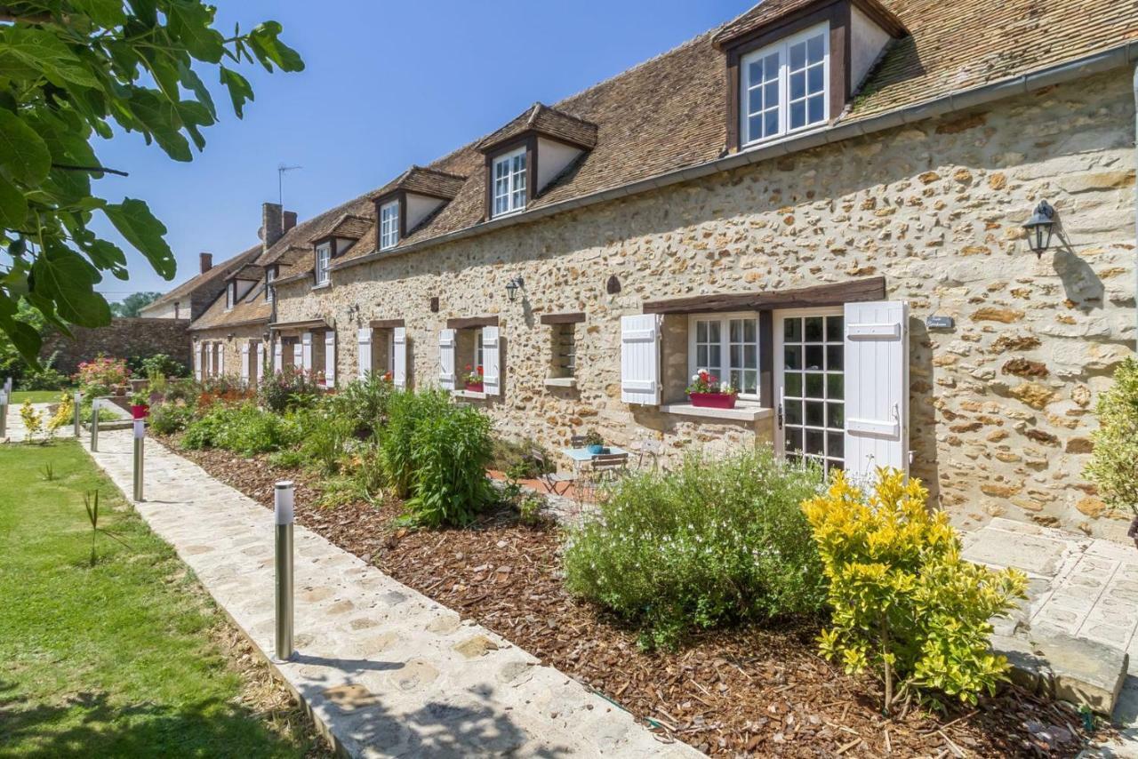 Апартаменты Domaine Des Trois Chateaux Moisenay Экстерьер фото